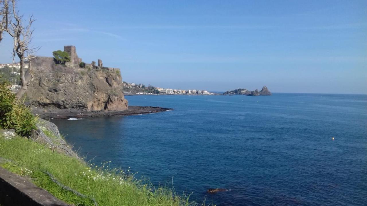 Villa Dei Limoni Etna-Mare Ачиреале Екстериор снимка
